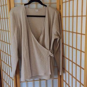 Old Nave NWOT side tie shirt xl